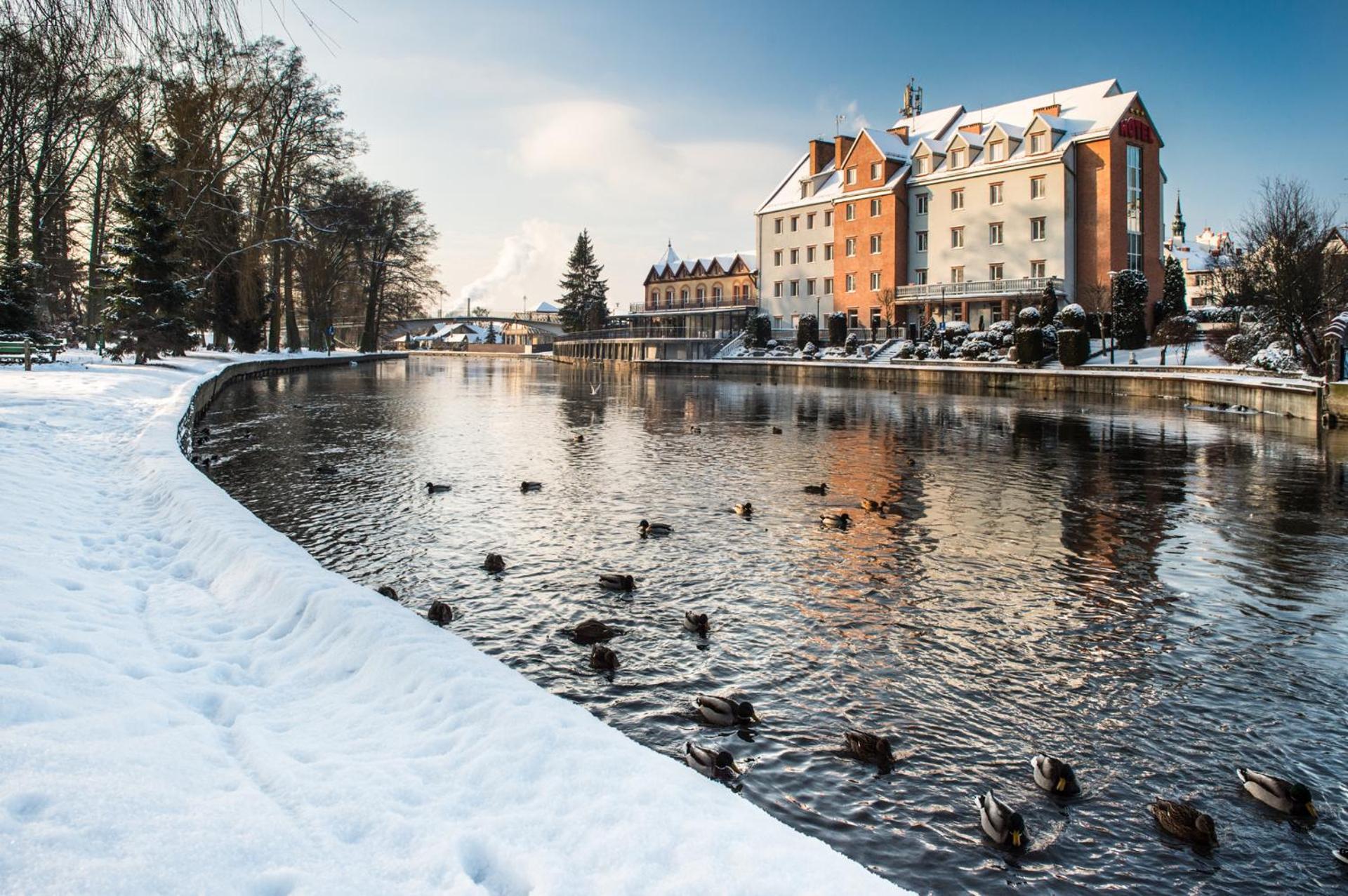 Hotel Nad Pisa Pisz Eksteriør bilde