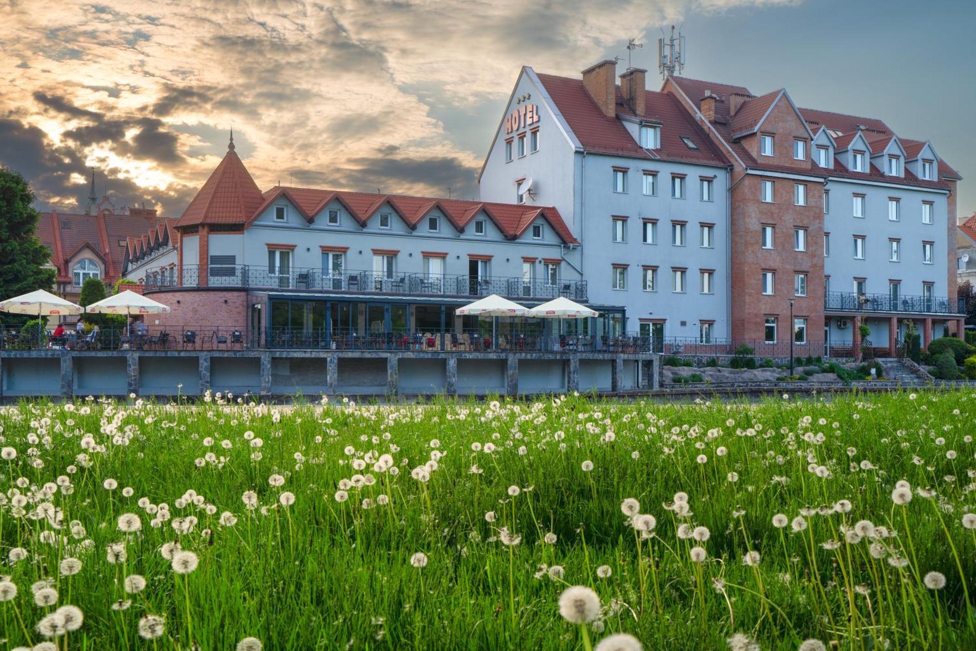 Hotel Nad Pisa Pisz Eksteriør bilde